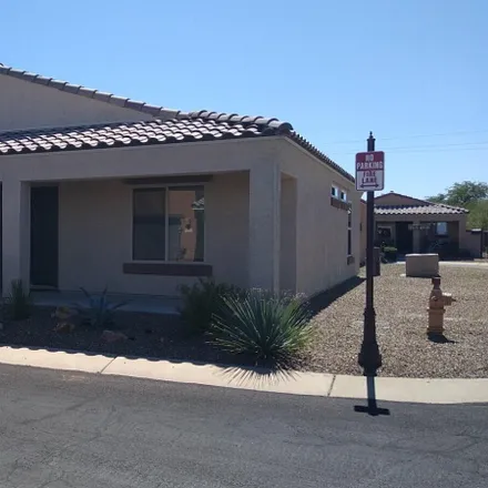 Rent this 2 bed house on 1306 West Vuelta Arvizu in Sahuarita, AZ 85629