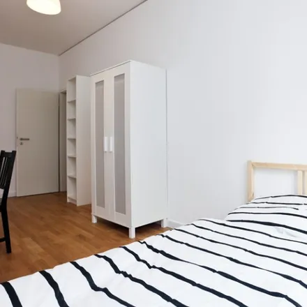 Image 1 - Hagenstraße 12, 60314 Frankfurt, Germany - Room for rent