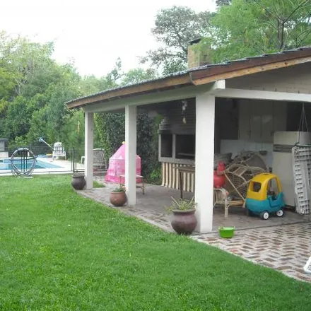 Buy this studio house on La Yerra in El Jagüel, 1713 Villa Udaondo