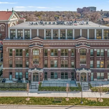 Image 1 - Saint Charles School, Townsend Street, Detroit, MI 48213, USA - Condo for sale