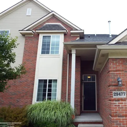 Rent this 2 bed condo on 29477 Woodpark Circle in Warren, MI 48092
