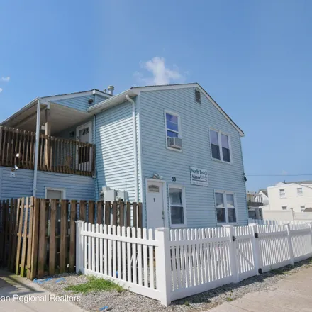 Buy this 3 bed condo on 39 Sampson Avenue in Seaside Heights, Ocean County