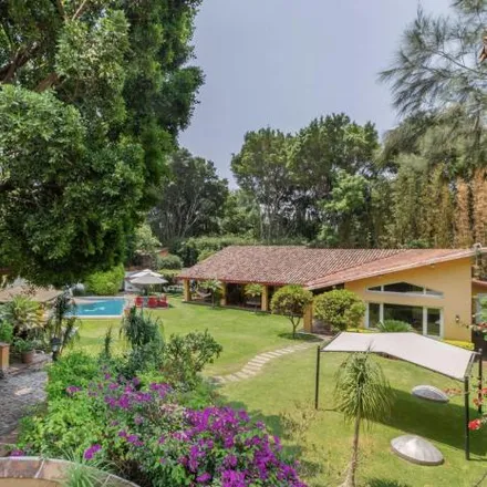 Buy this 4 bed house on Calle Tenochtitlan in 62520 Tepoztlán, MOR