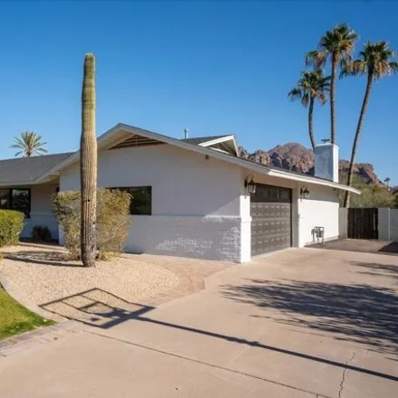 Image 2 - 4131 East San Miguel Avenue, Phoenix, AZ 85018, USA - House for sale
