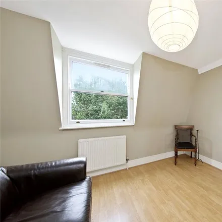 Rent this 1 bed apartment on 36 Powis Square in London, W11 2AY
