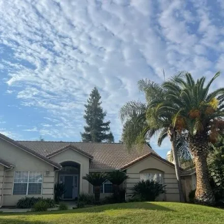 Buy this 4 bed house on 3031 West Packwood Court in Visalia, CA 93277