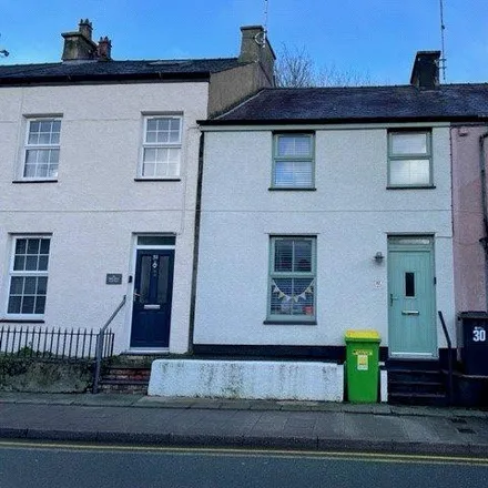 Rent this 2 bed townhouse on 39 High Street in Menai Bridge, LL59 5EE