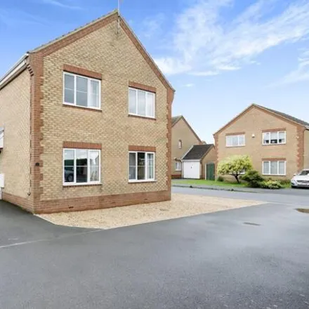 Buy this 4 bed house on Drovers Close in Ramsey Mereside, PE26 2UH
