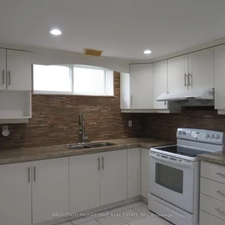 Image 3 - 31 Birchard Street, Toronto, ON M1T 1Y4, Canada - Apartment for rent