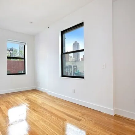 Image 6 - 223 East 80th Street, New York, NY 10028, USA - Townhouse for rent