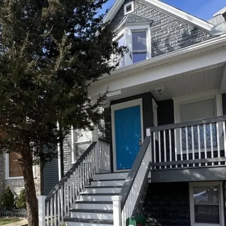Buy this 3 bed house on 4630 West Grace Street in Chicago, IL 60634