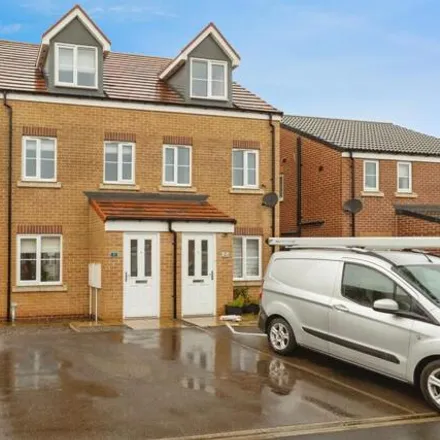 Buy this 3 bed townhouse on Seaward Close in Middlesbrough, TS8 9GN