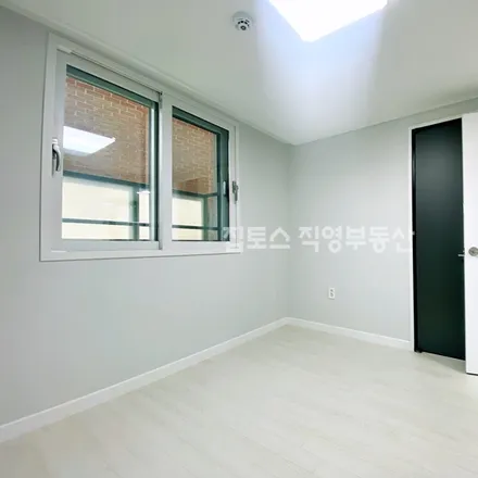 Image 9 - 서울특별시 관악구 신림동 107-57 - Apartment for rent