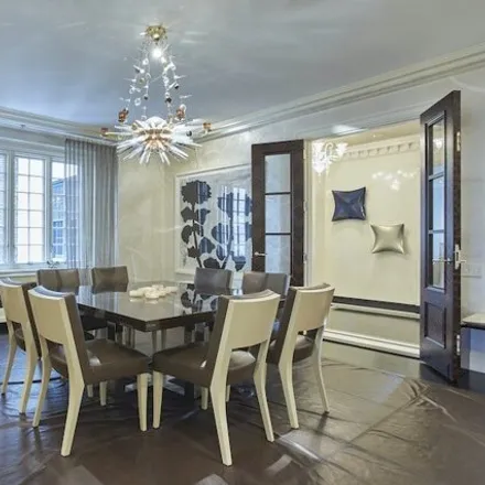 Image 7 - 117 East 72nd Street, New York, NY 10021, USA - Apartment for sale