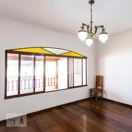 Rent this 3 bed house on Rua Giuseppe Ferrari in Jardim D'Abril, Osasco - SP