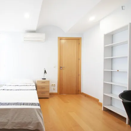 Rent this 12 bed room on Madrid in Calle Sil, 28670 Villaviciosa de Odón