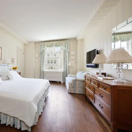 Image 3 - 580 PARK AVENUE 6C in New York - Apartment for sale