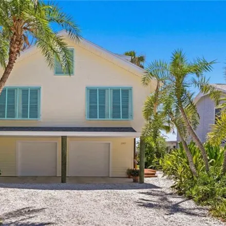 Buy this 3 bed house on 2907 Pass A Grille Way in Saint Pete Beach, Pinellas County