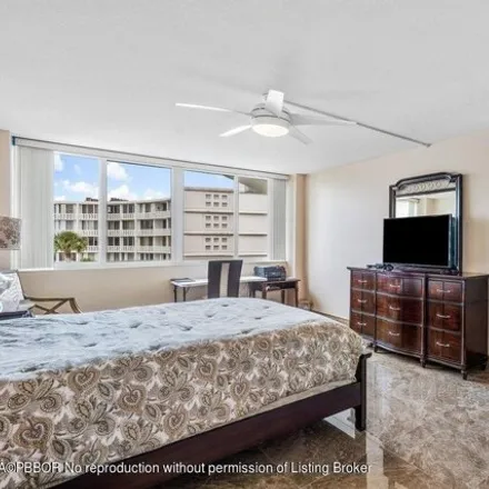 Image 6 - 2578 South Ocean Boulevard, Palm Beach, Palm Beach County, FL 33480, USA - Condo for sale