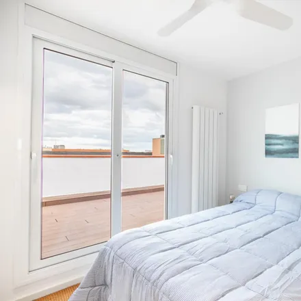 Rent this 1 bed apartment on Carrer de Villarroel in 203, 08001 Barcelona