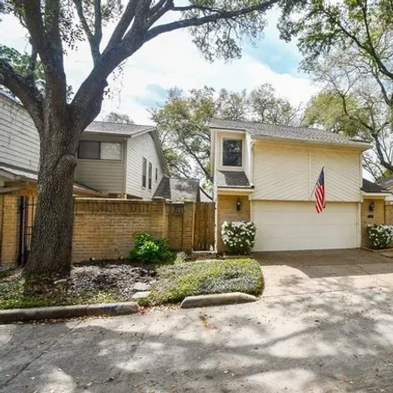 Rent this 3 bed house on 8099 Oakwood Court West in Harris County, TX 77040