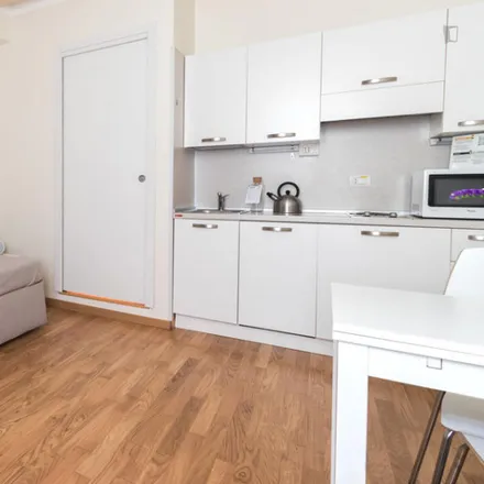 Image 6 - Canonica, Via Luigi Canonica, 32, 20154 Milan MI, Italy - Apartment for rent