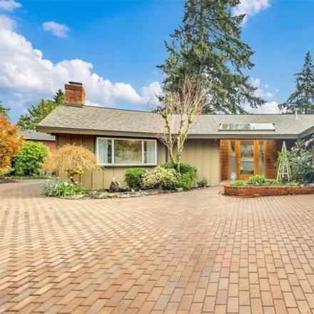 Buy this 4 bed house on Meydenbauer Place in Bellevue, WA