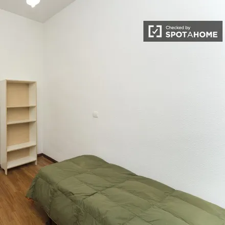 Rent this 9 bed room on Madrid in Vega, Calle de la Luna