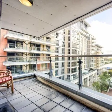 Image 7 - Thames Point, The Boulevard, London, SW6 2SX, United Kingdom - Apartment for sale