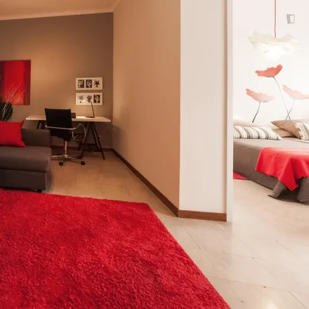 Image 5 - MAX, Rua de Santa Catarina 50, 4000-441 Porto, Portugal - Apartment for rent