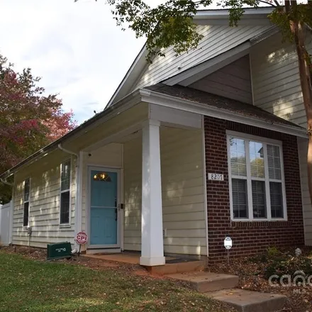 Buy this 3 bed townhouse on 8207 Chaceview Court in Charlotte, NC 28269