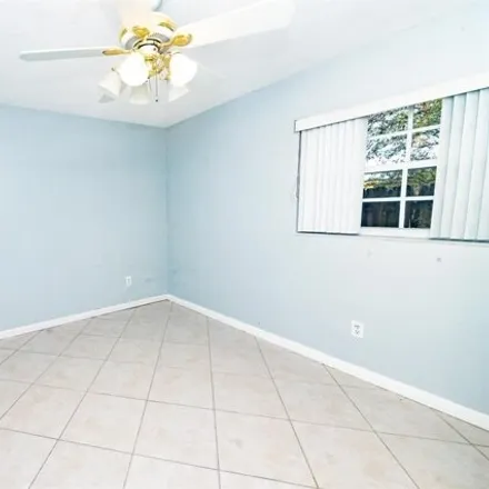 Image 5 - 17725 Northwest 19th Avenue, Scott Lake, Miami Gardens, FL 33056, USA - House for rent