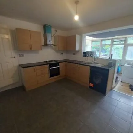 Rent this 3 bed apartment on Leys Road in Bromley, DY5 3UJ