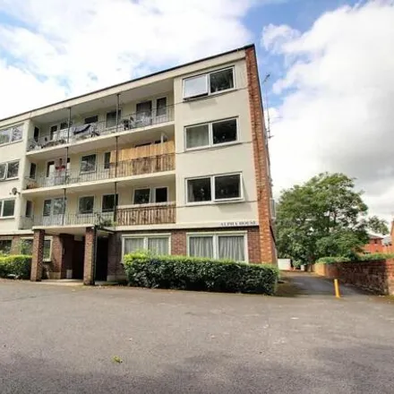 Buy this studio apartment on Alpha House in 1-31 Kendrick Road, Reading