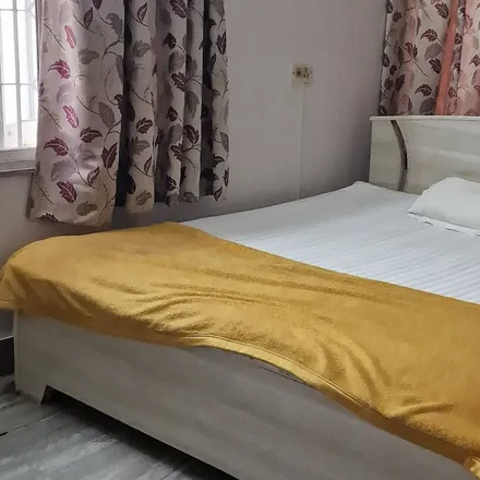 Rent this 1 bed apartment on Kolkata in Kolkata District, India