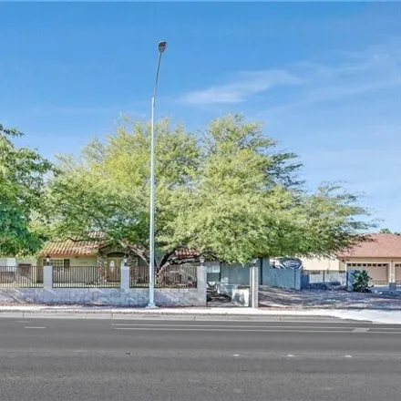 Image 1 - 4413 North Fort Apache Road, Las Vegas, NV 89129, USA - House for sale