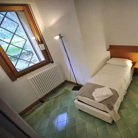 Rent this 4 bed house on 94016 Pietraperzia EN