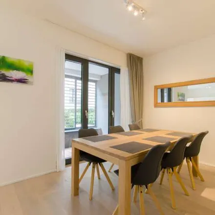 Rent this 2 bed apartment on Rue Keyenveld - Keienveldstraat 62 in 1050 Ixelles - Elsene, Belgium