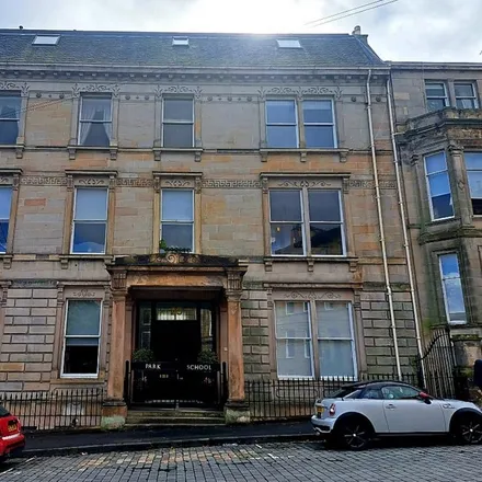 Rent this 2 bed apartment on Lynedoch Street in Glasgow, G3 6EF