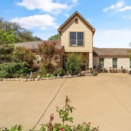 Buy this 5 bed house on 3312 Summercrest Court in Hood County, TX 76049