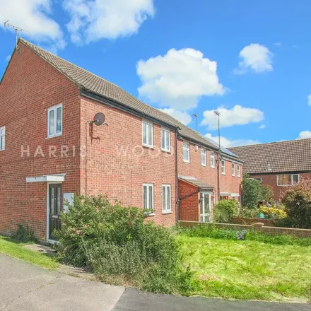 Rent this 3 bed duplex on Stanley Wooster Way in Colchester, CO4 3XX