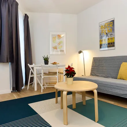 Rent this 1 bed apartment on Hubertusallee 8 in 14193 Berlin, Germany