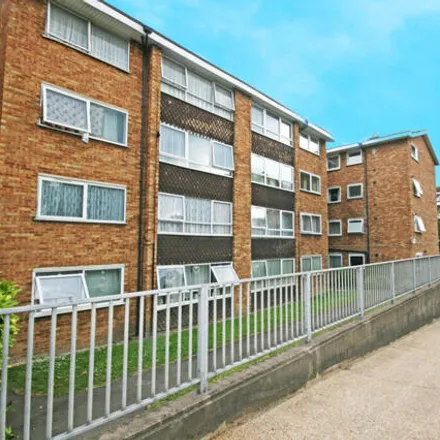 Buy this 2 bed apartment on Eastern Avenue in London, IG2 7HY