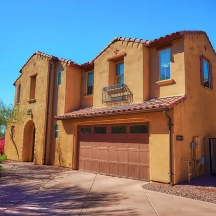Image 2 - 1209 East Muirwood Drive, Phoenix, AZ 85048, USA - House for sale