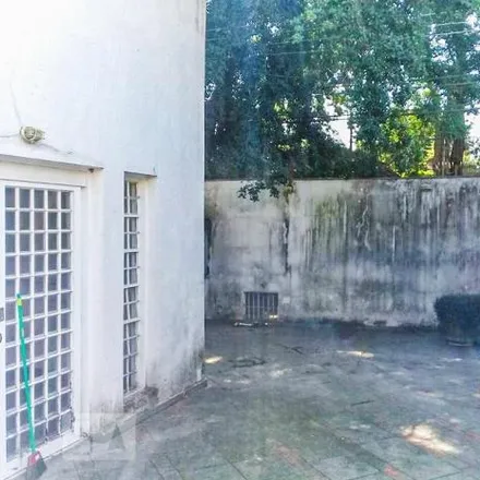 Rent this 2 bed house on Restaurante e Espetinho Segredo Caseiro in Rua Madressilva 11, Brooklin Novo