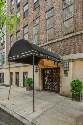 Buy this studio apartment on 434 East 52nd Street in New York, NY 10022