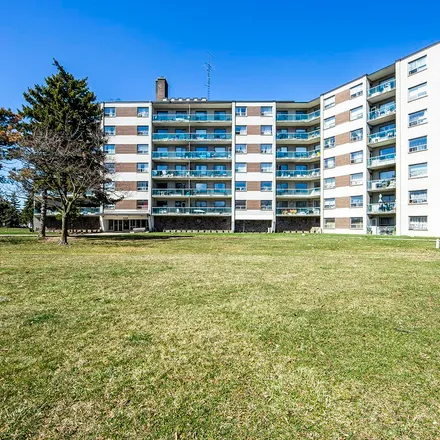 Image 3 - 440 Rathburn Road, Toronto, ON M9C 3S6, Canada - Apartment for rent