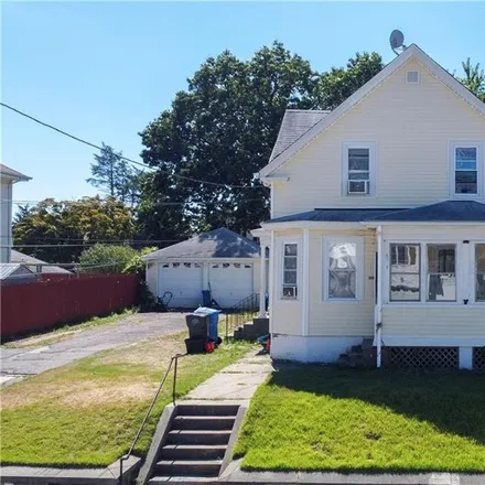 Buy this 3 bed townhouse on 100 Chestnut Avenue in Cranston, RI 02910