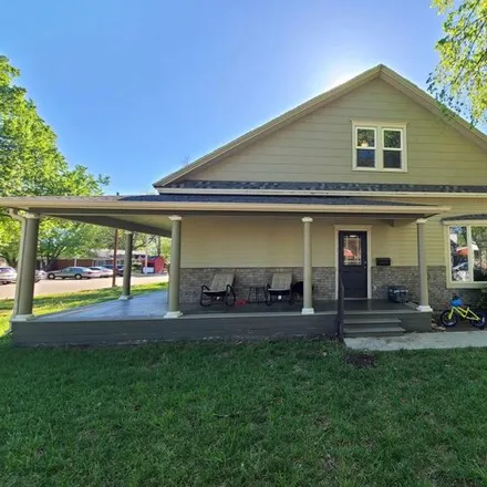 Image 2 - 427 West State Street, Lindsborg, McPherson County, KS 67456, USA - House for sale