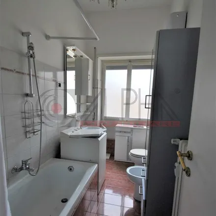 Image 4 - P.za S. Giovanni Bosco, Piazza San Giovanni Bosco, 00175 Rome RM, Italy - Apartment for rent